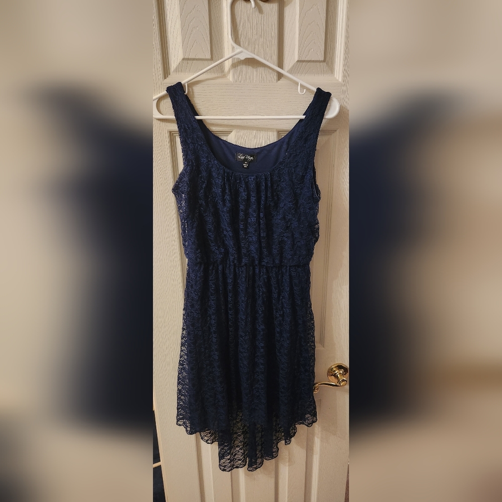 Navy Lace high-low dress- Medium